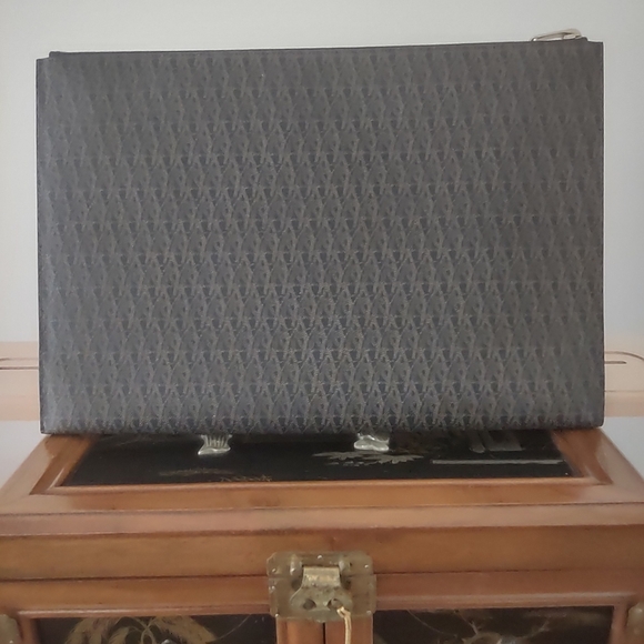 YSL Yves Saint Laurent Document Portfolio Case Bag - Picture 2 of 14